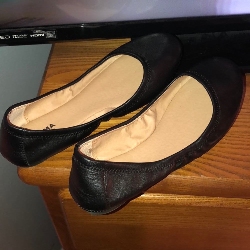 Black Flats